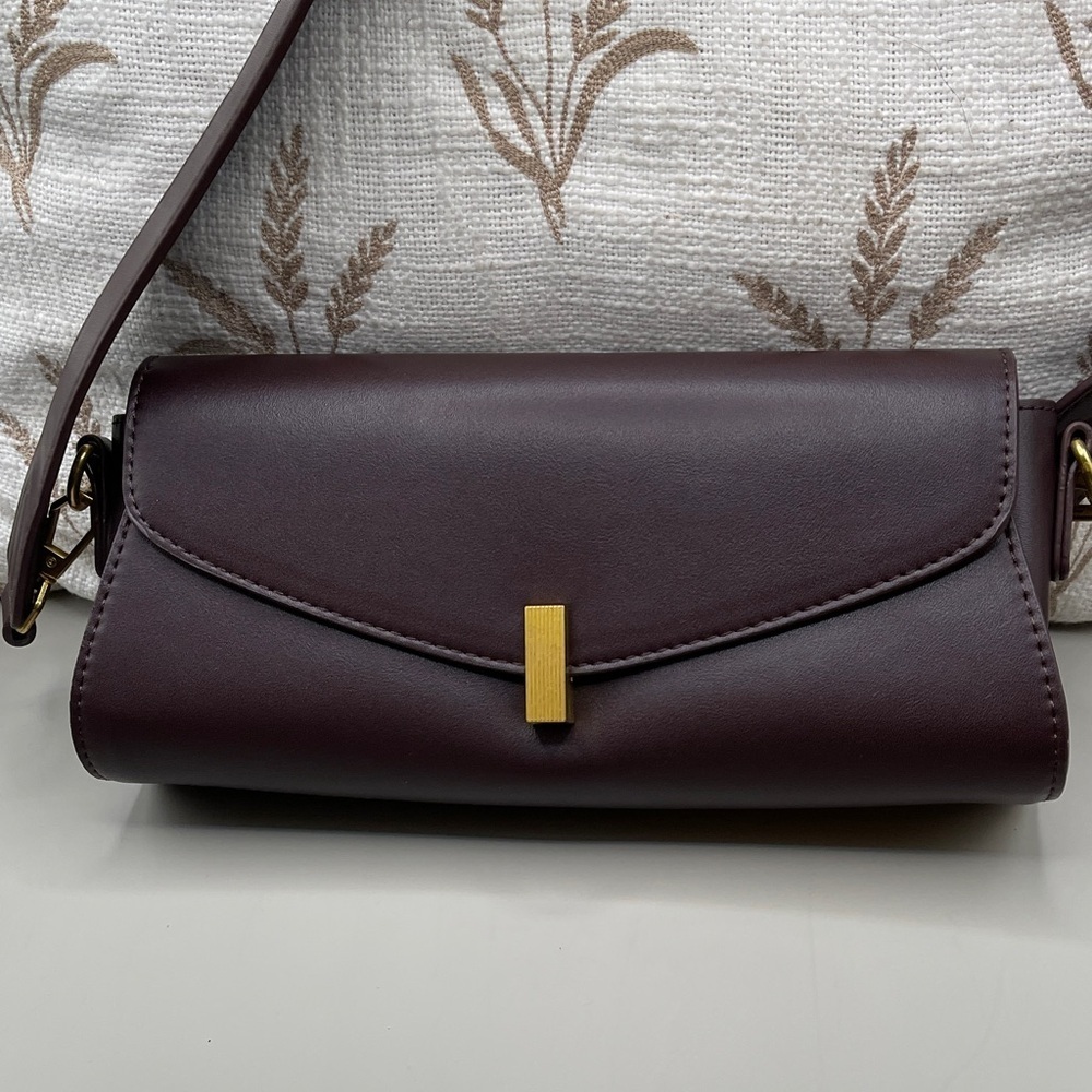 Rachel Zoe Sleek Elegant Purple Leather Clutch or removable shoulder strap